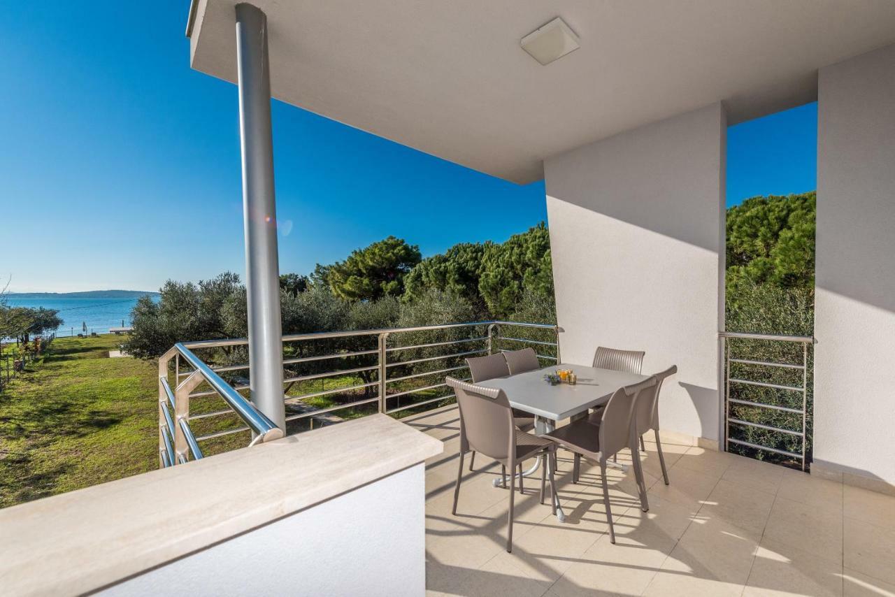 Villa Amfora - First Row By The Sea Bibinje Extérieur photo