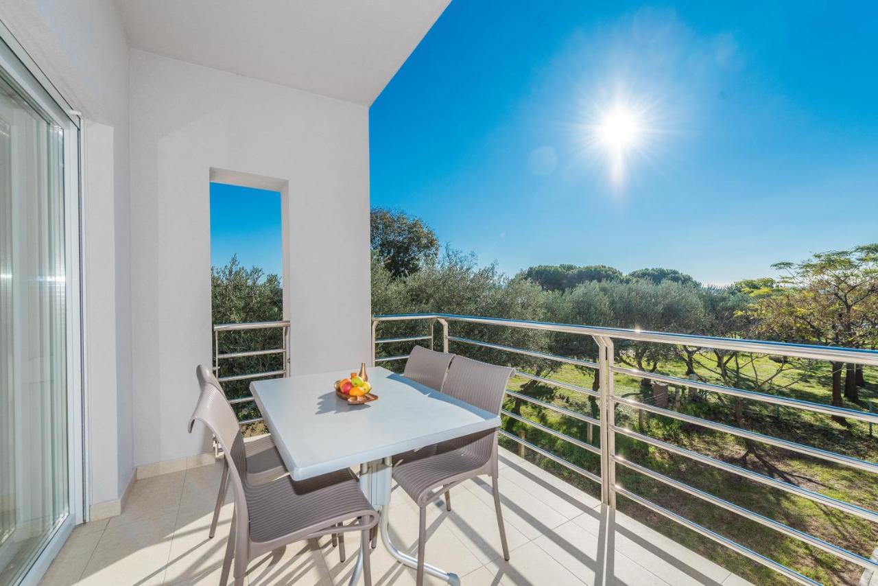 Villa Amfora - First Row By The Sea Bibinje Extérieur photo